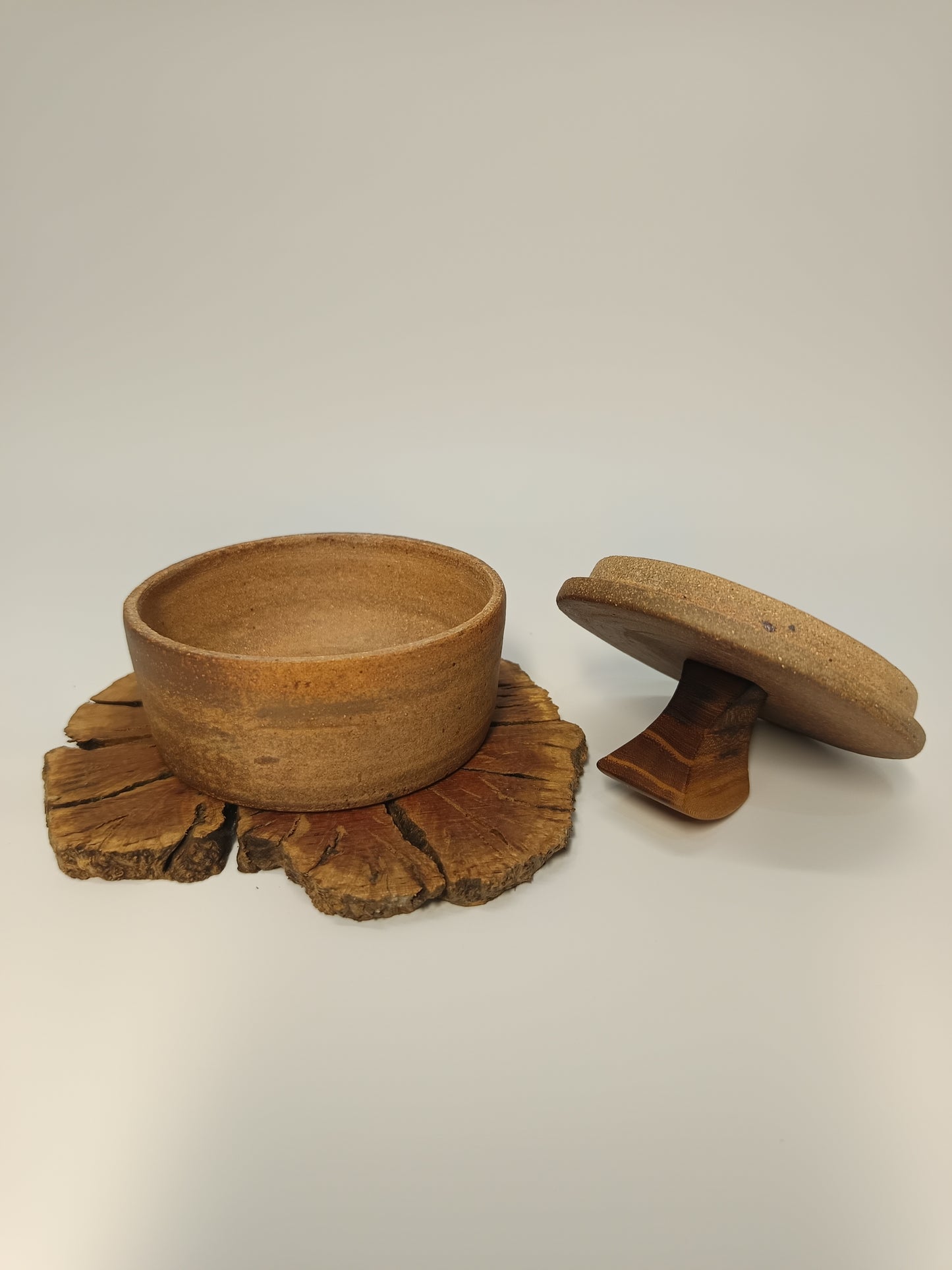 ·Cuenco asa madera morera ·Laja madera erica