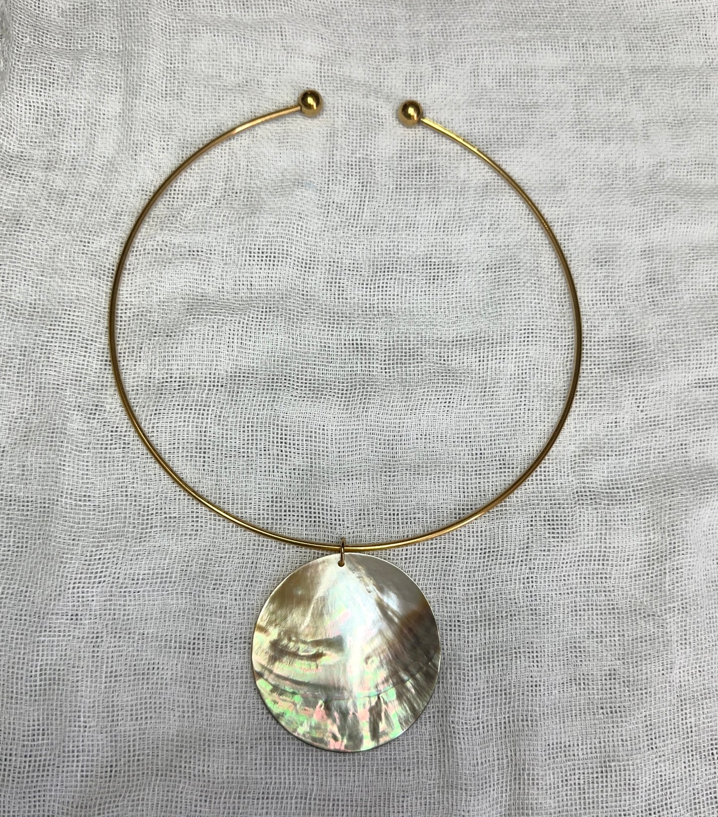 Collar nácar Arela