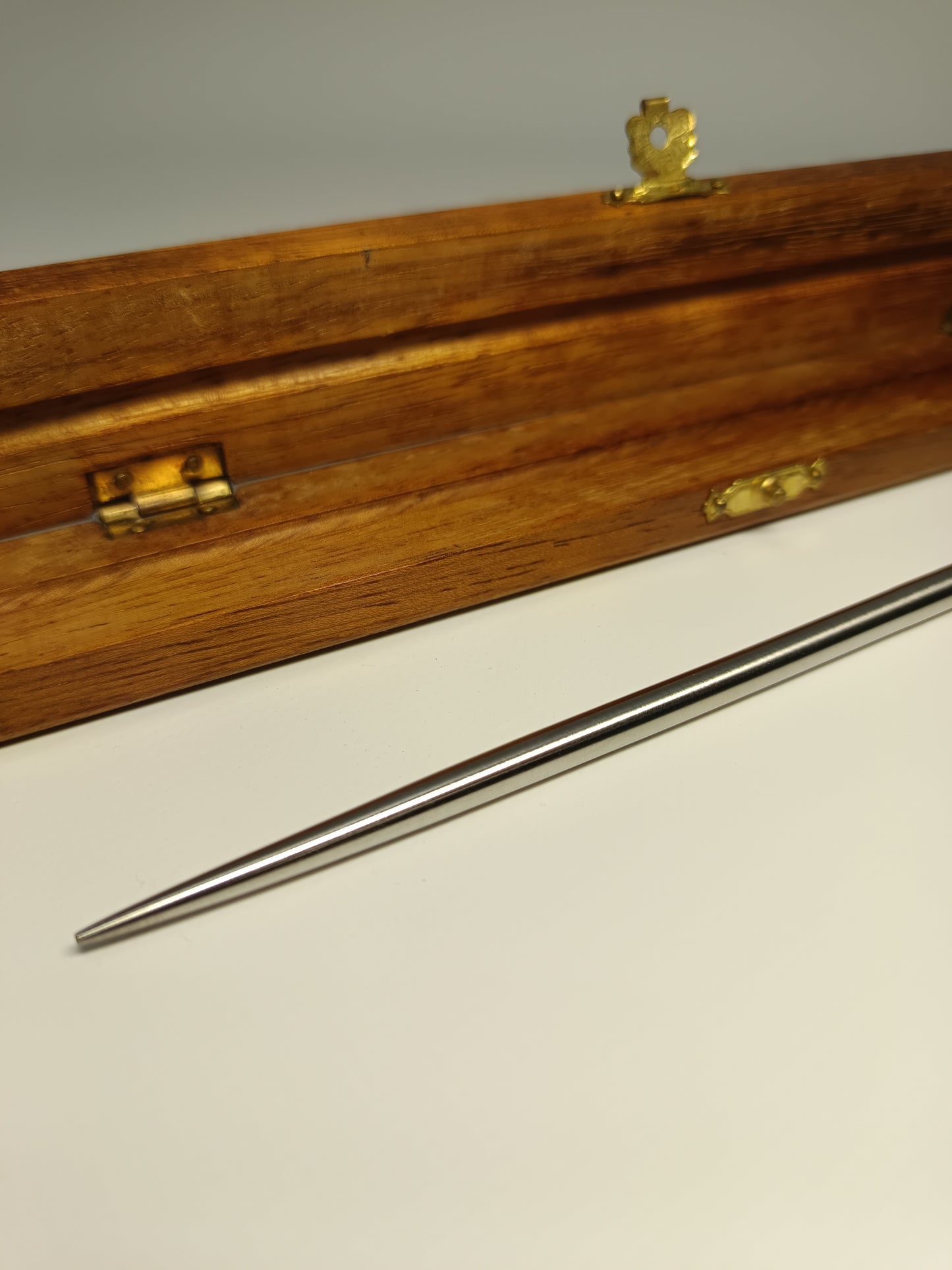 Palillo multiusos inox ·Estuche madera