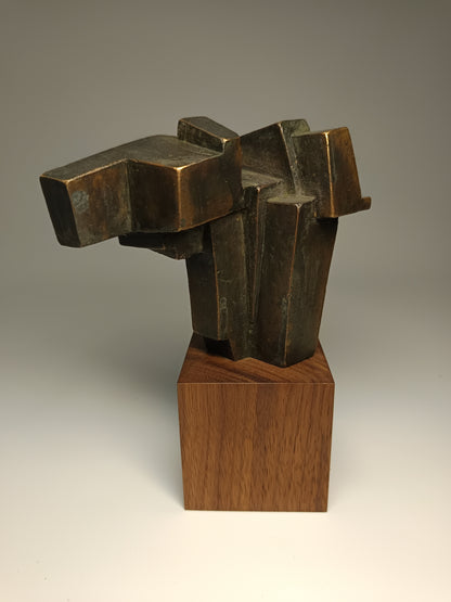 Escultura bronce  volumen 001