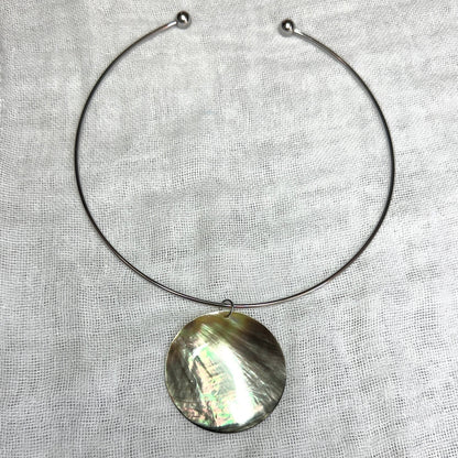 Collar nácar Arela