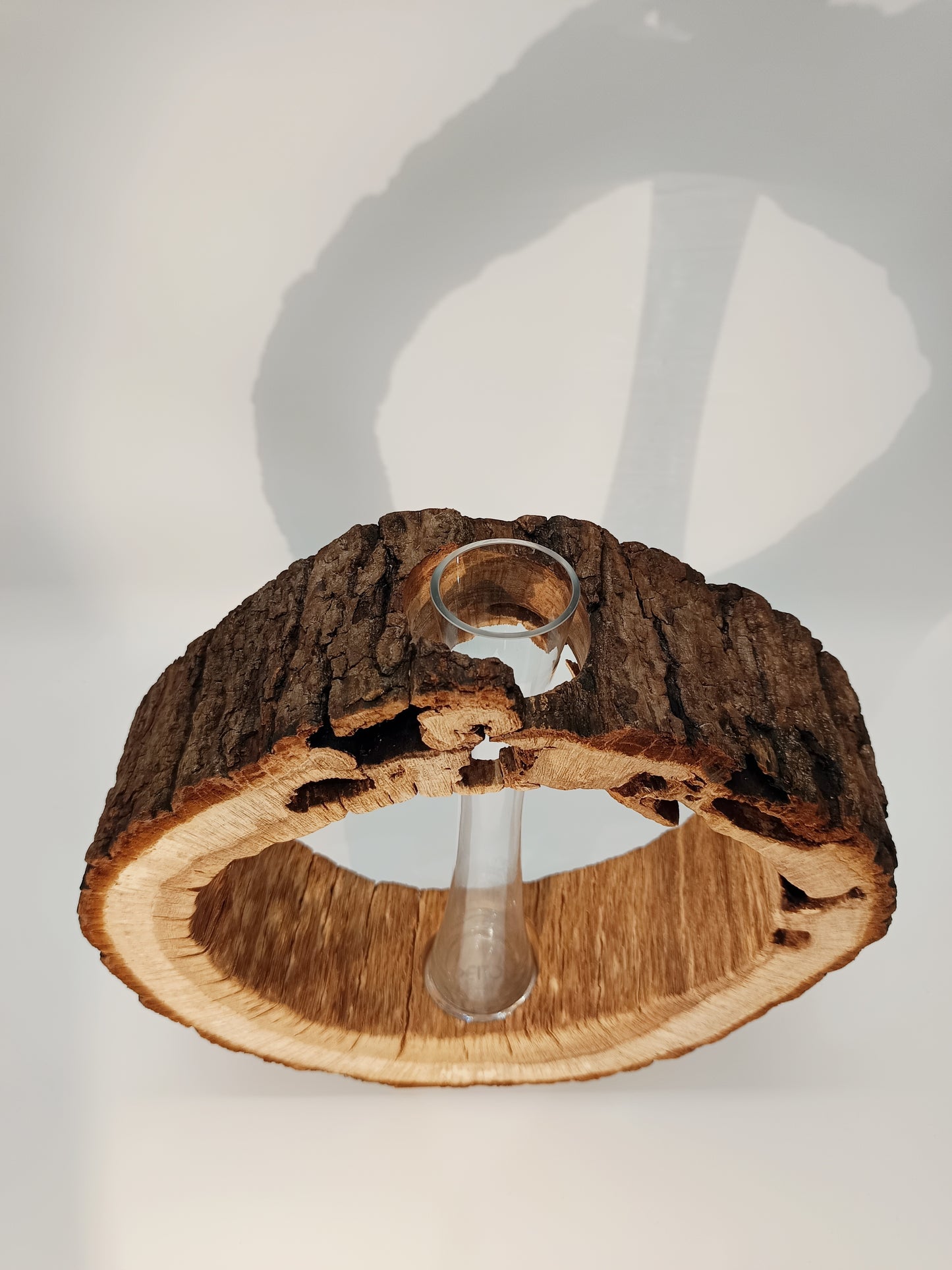 Jarrón madera de roble y vidrio