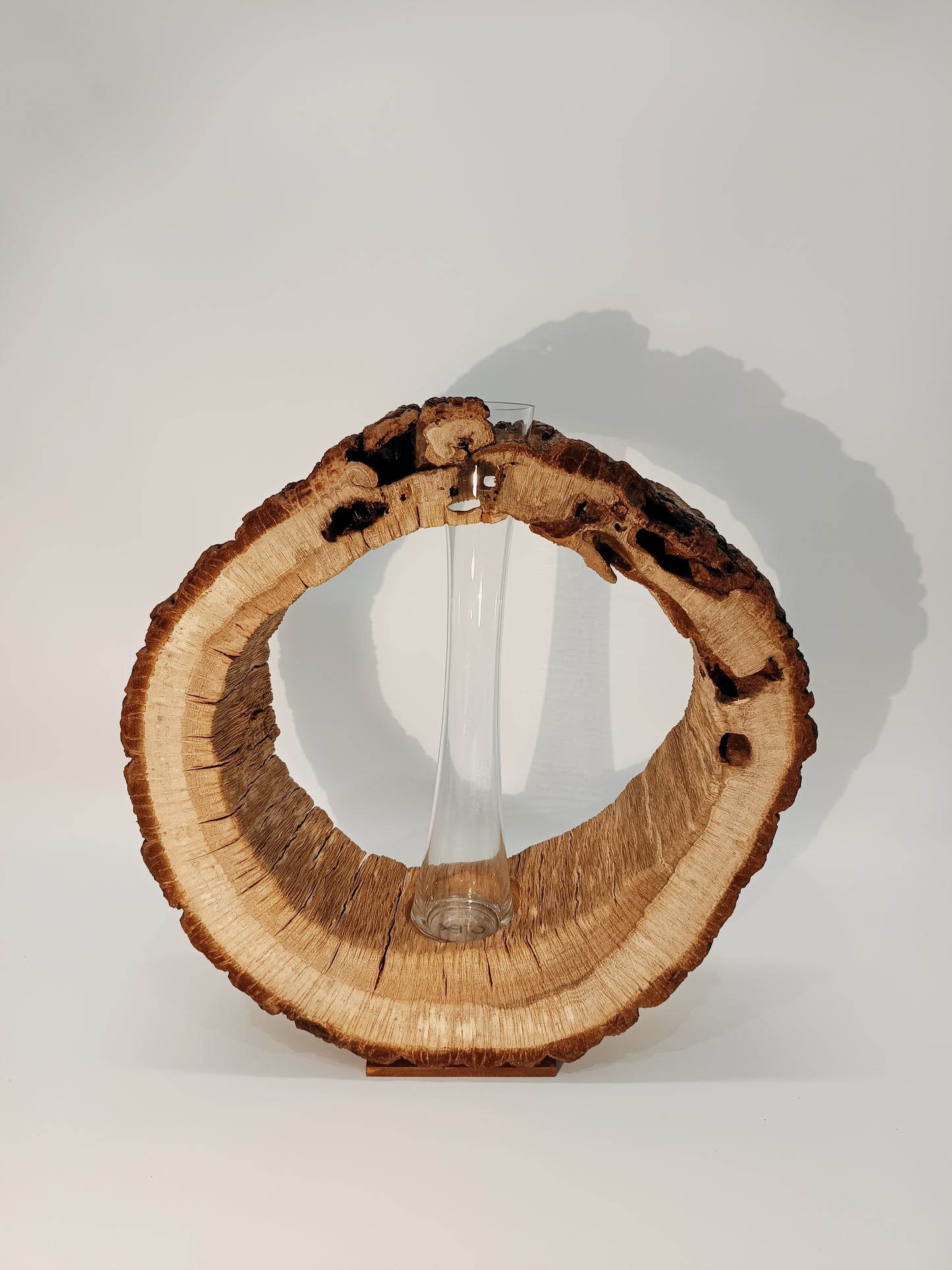 Jarrón madera de roble y vidrio