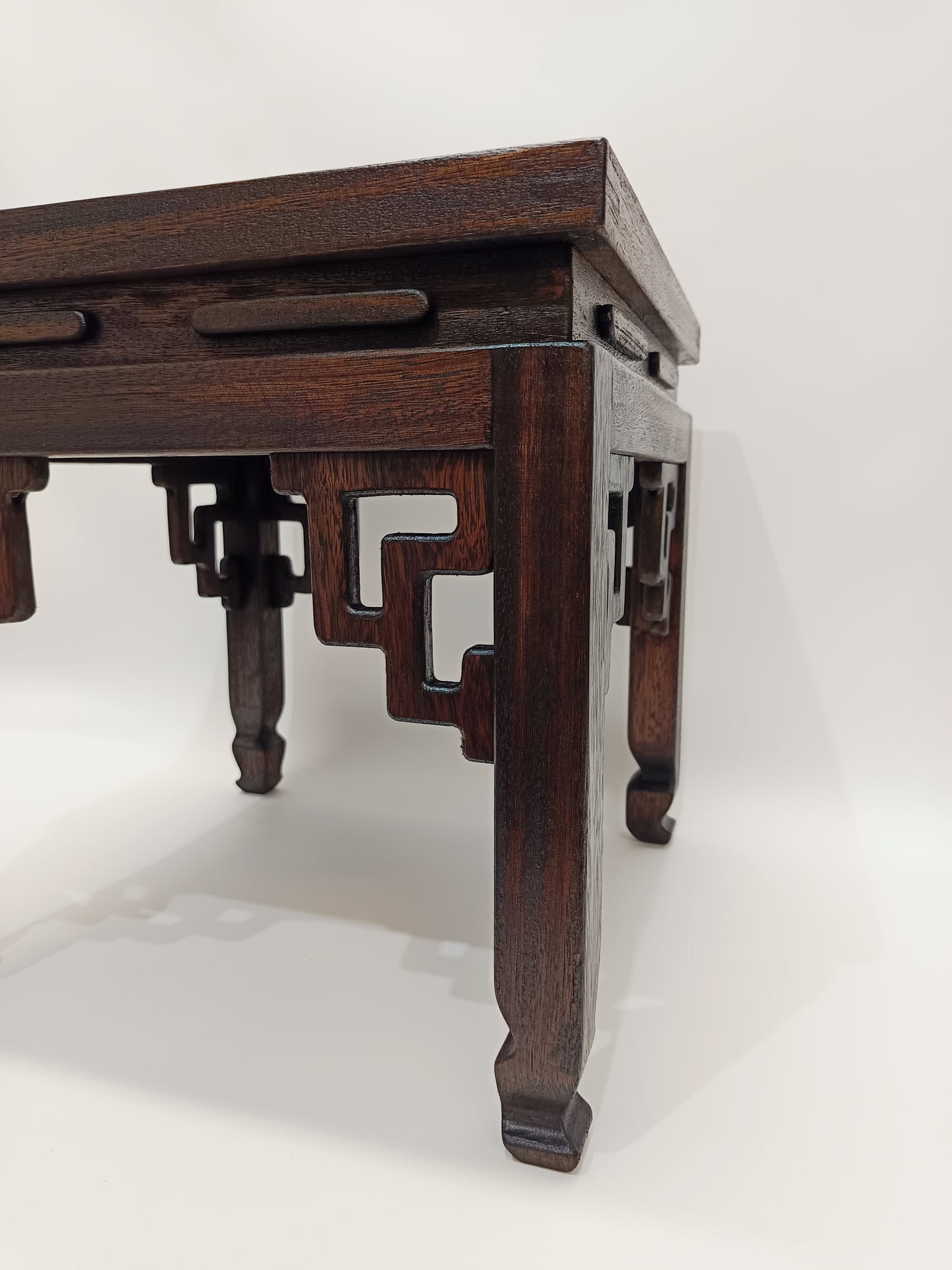 Mesa madera de iroko