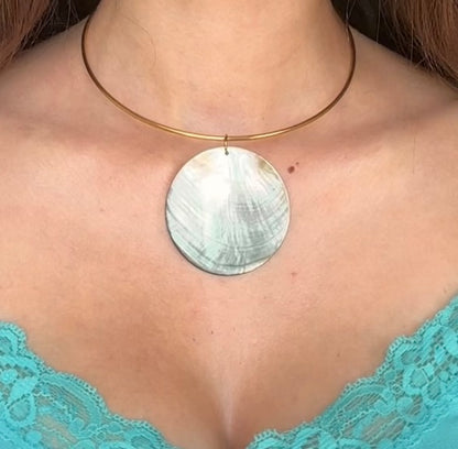 Collar nácar Arela