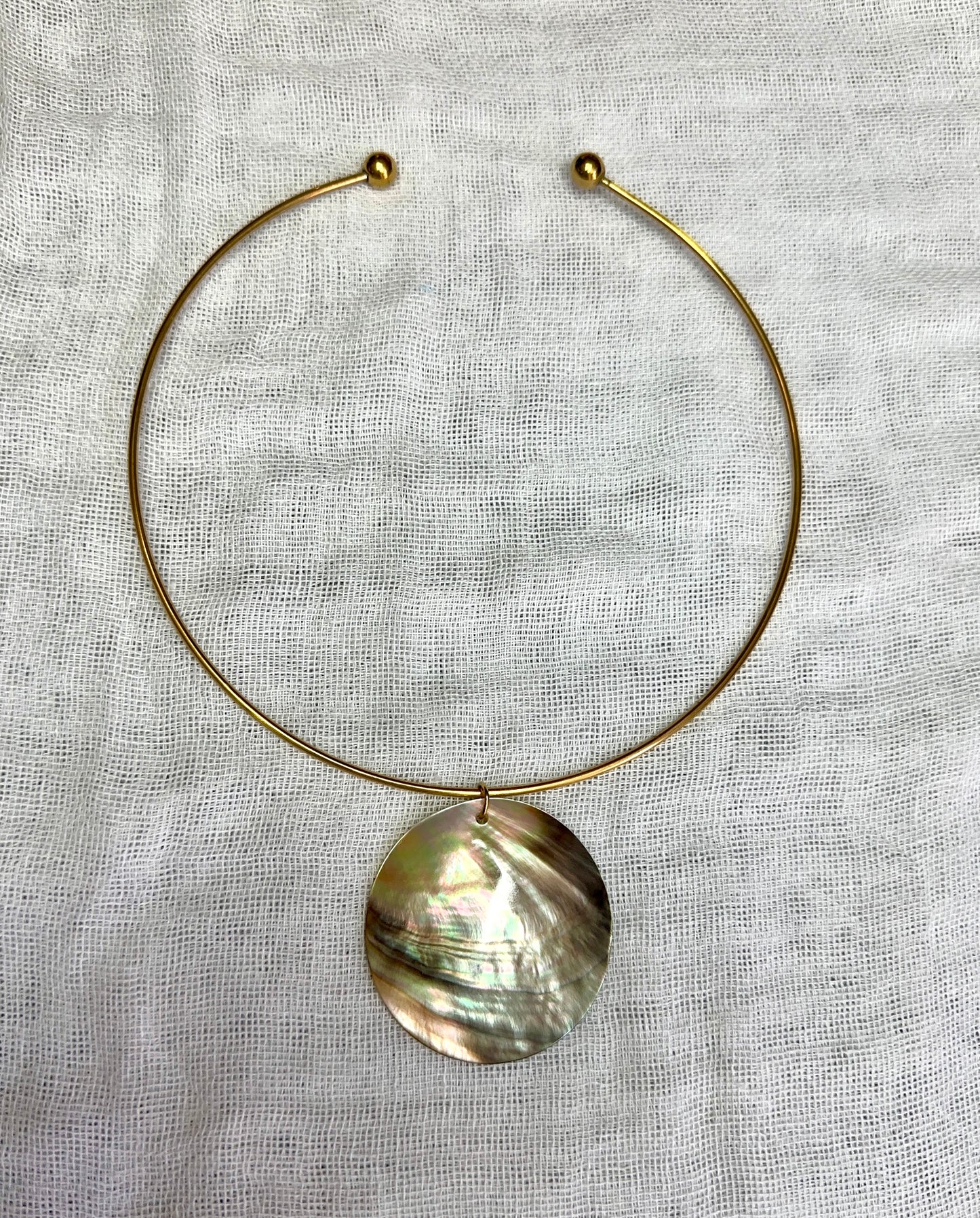 Collar nácar Arela