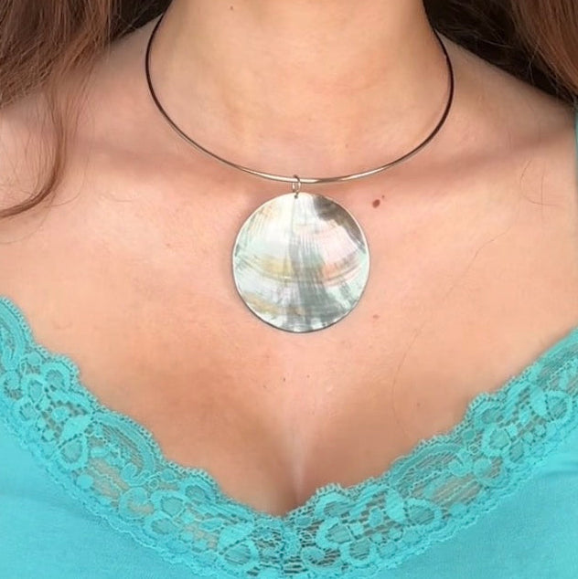 Collar nácar Arela