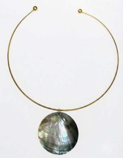 Collar nácar Arela
