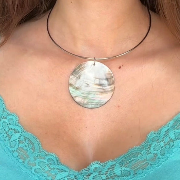 Collar nácar Arela