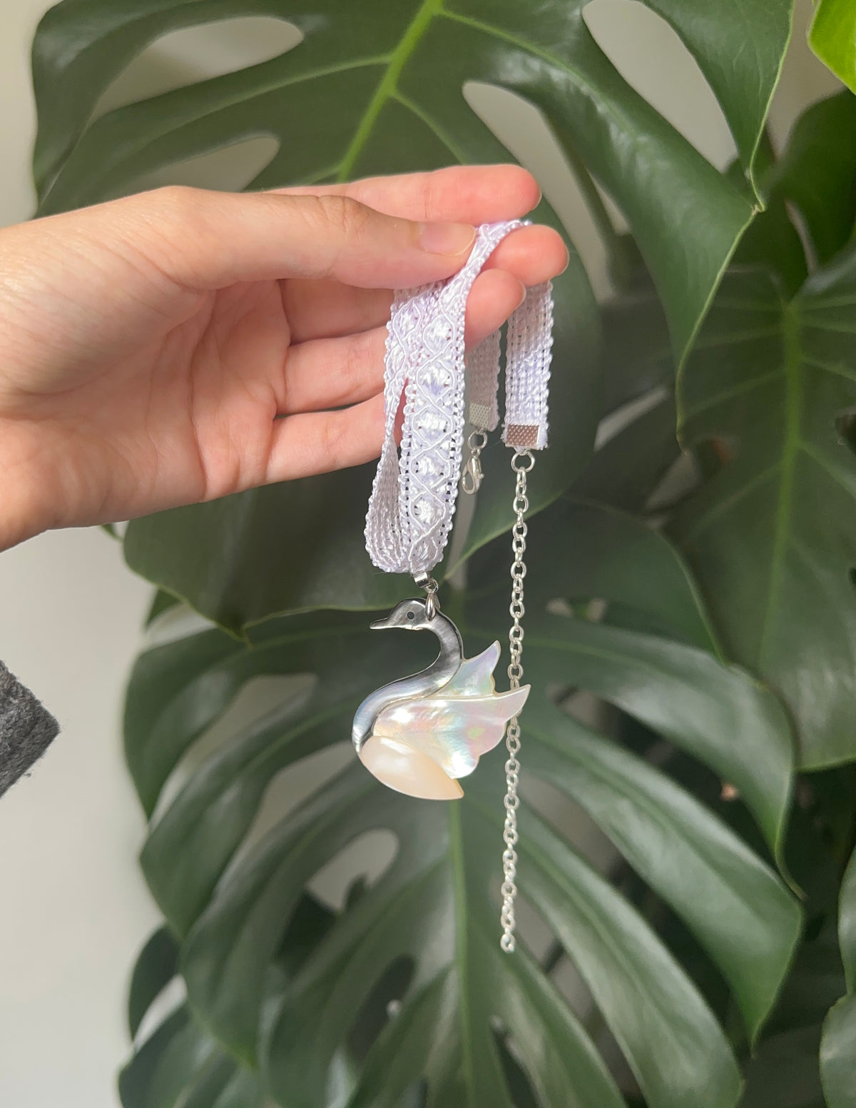 Choker cisne nácar