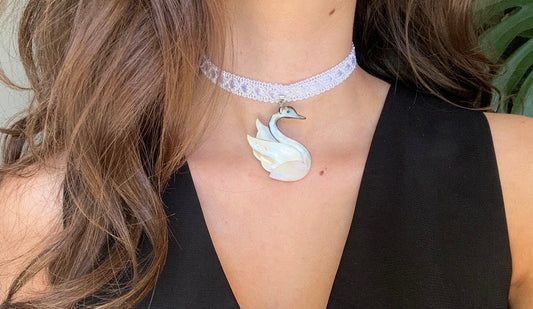 Choker cisne nácar